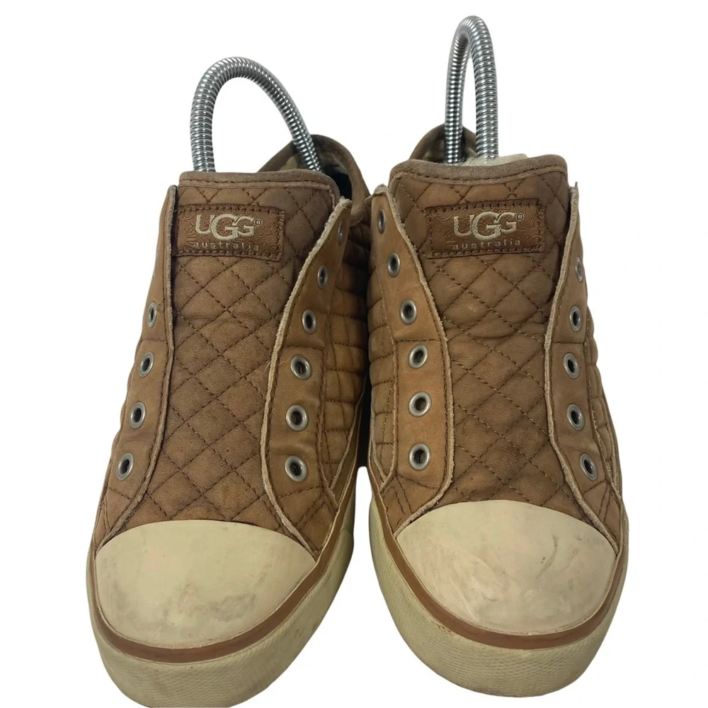 UGG Laela Quilted Nubuck Sheepskin Leather Slip-on Sneaker 6